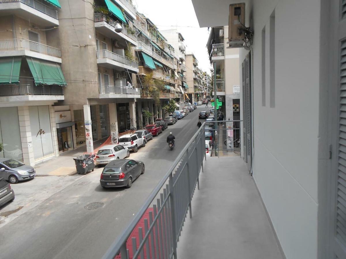 Koukaki-Acropolis Roomy With A Private Veranda Apt. Athen Eksteriør billede
